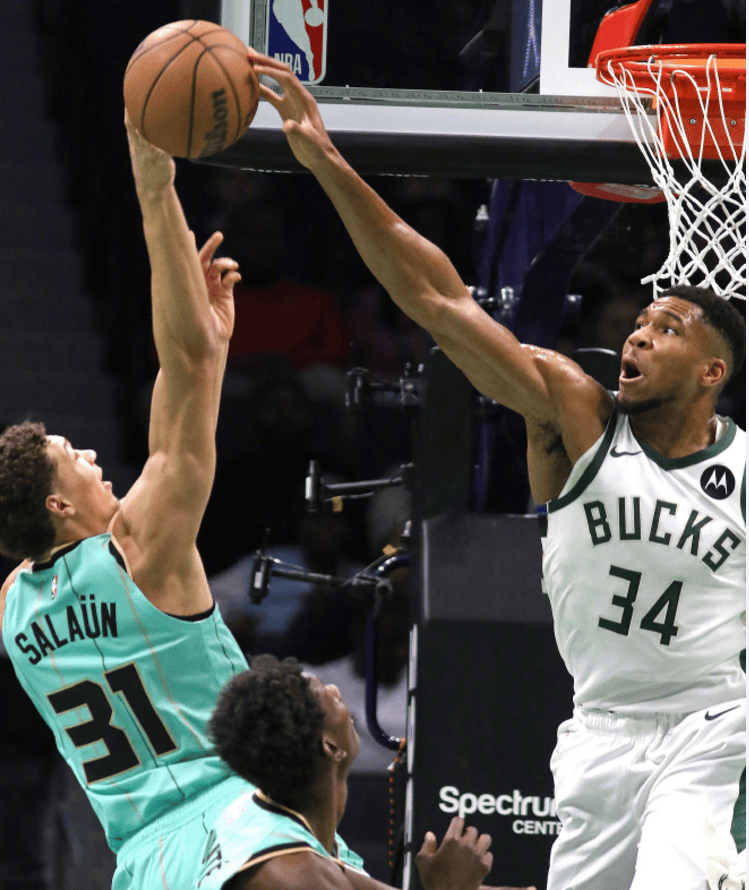 字母哥连续十场比赛得分超过出色发挥，法国队不断突破！