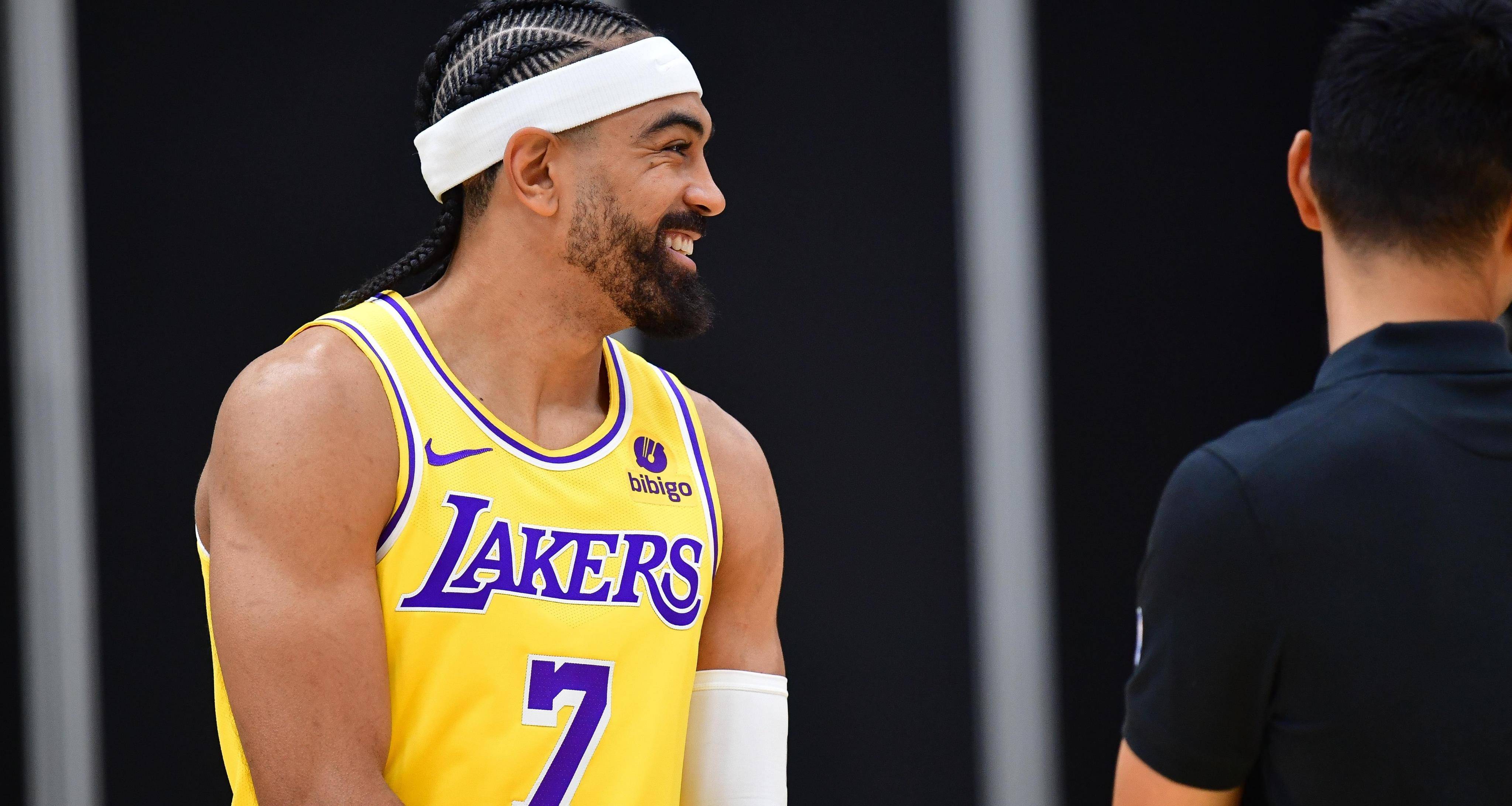 爱游戏手机版关于湖人带队取胜！，巴特勒重要时刻出色防守赛场气氛高涨的信息